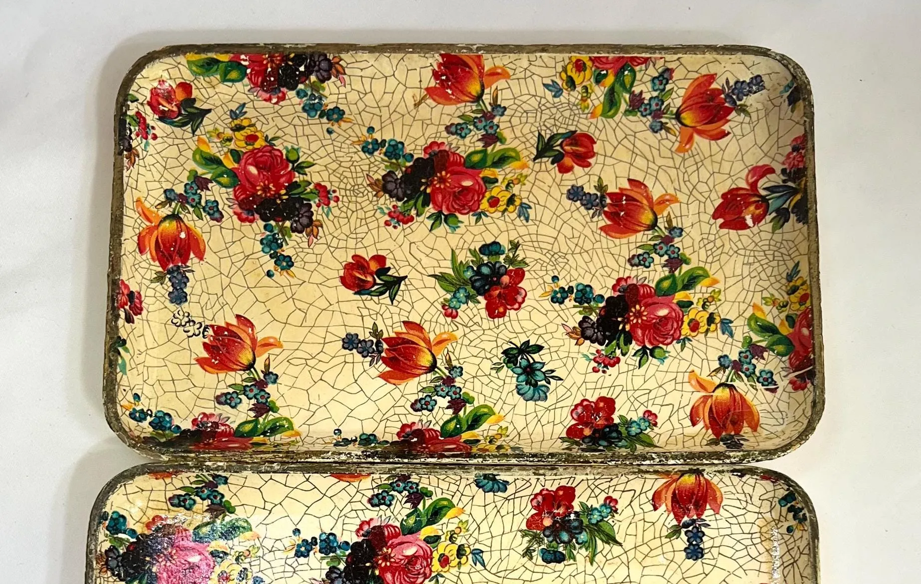 Alcohol Proof Paper Mache Tray - MCM - Red Roses