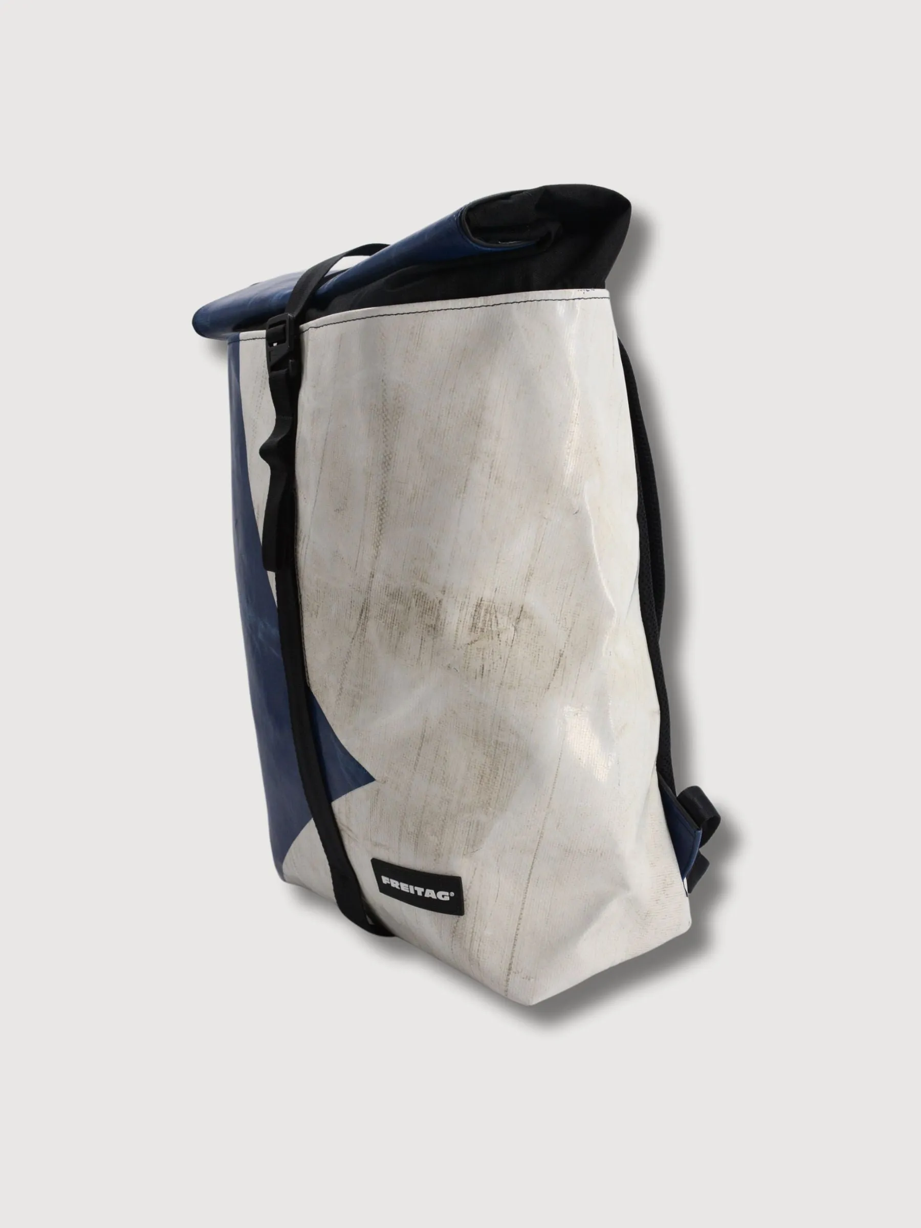 Backpack F155 Clapton Dark Blue & White In Used Truck Tarps | Freitag