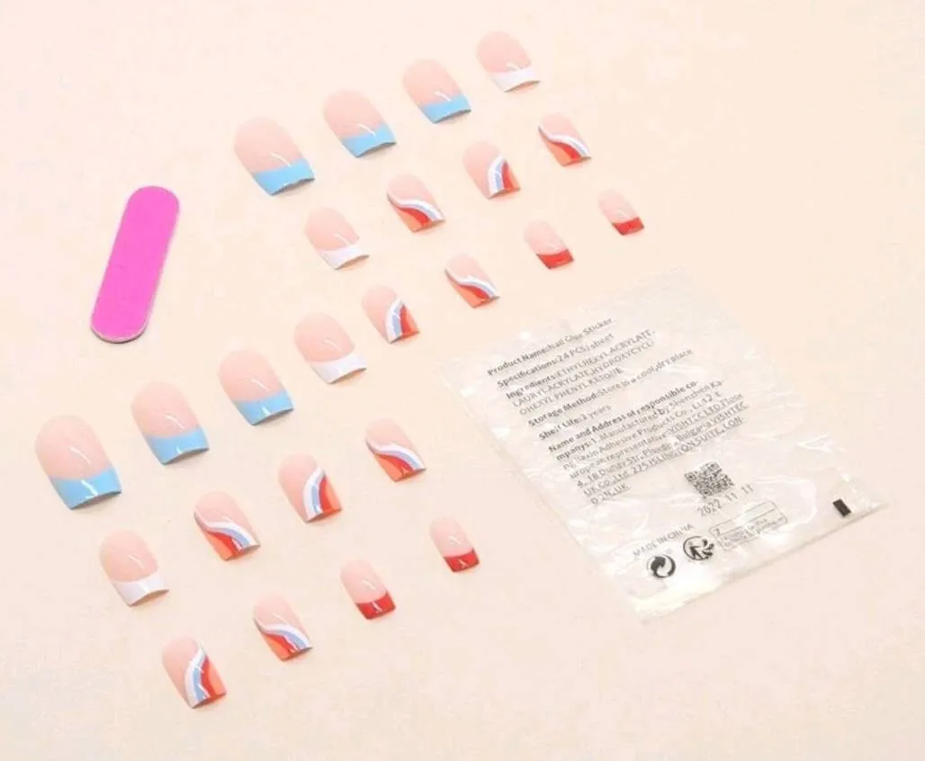 Beauty - Nails - colour block