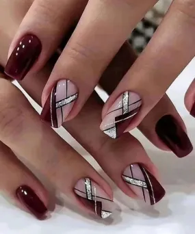 Beauty - Nails - deep red glitz