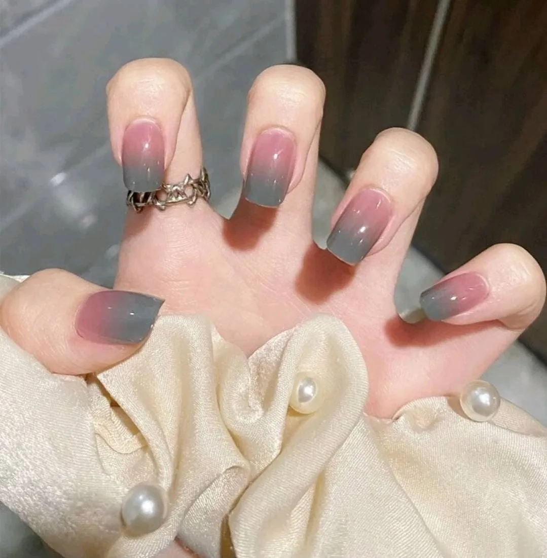 Beauty - Nails - ombre