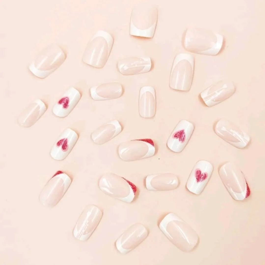 Beauty - Nails - pink heart