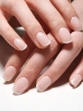 Beauty - Nails - short - French manicure