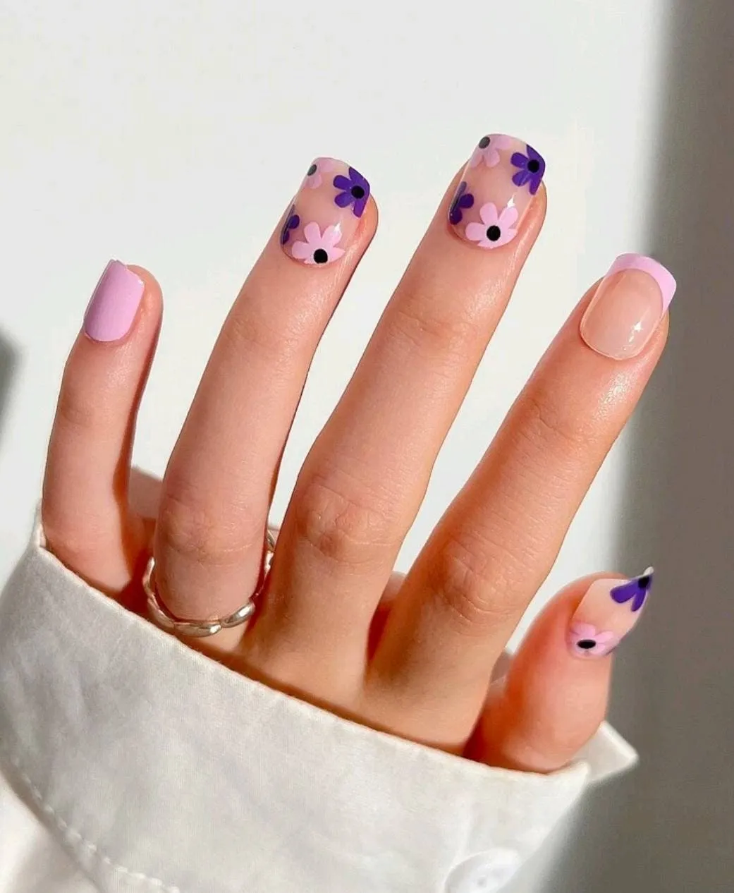 Beauty - Nails - short - purple floral