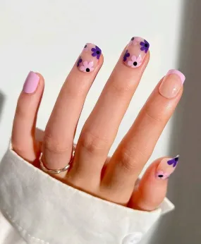 Beauty - Nails - short - purple floral