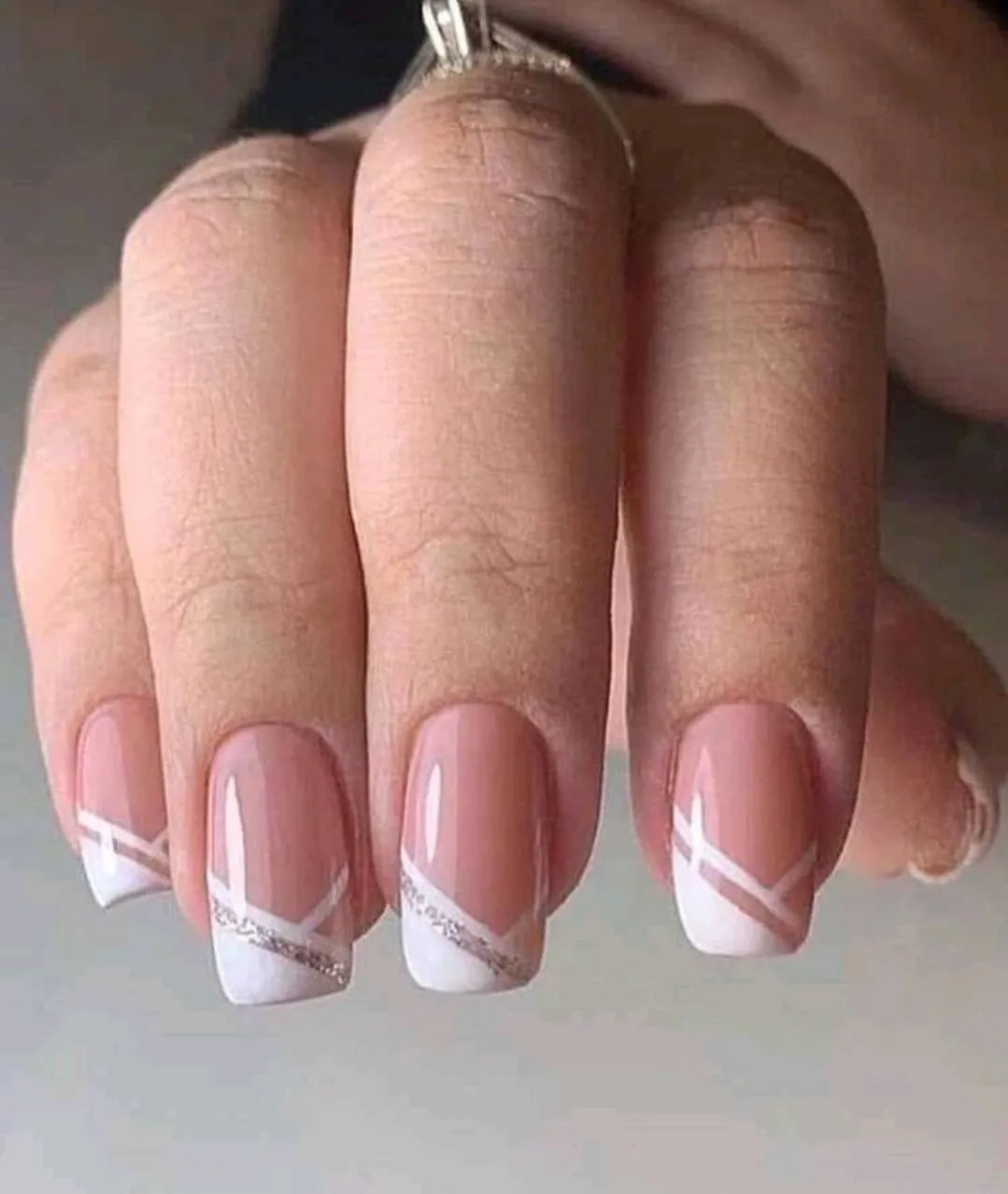 Beauty - Nails - square - white slant