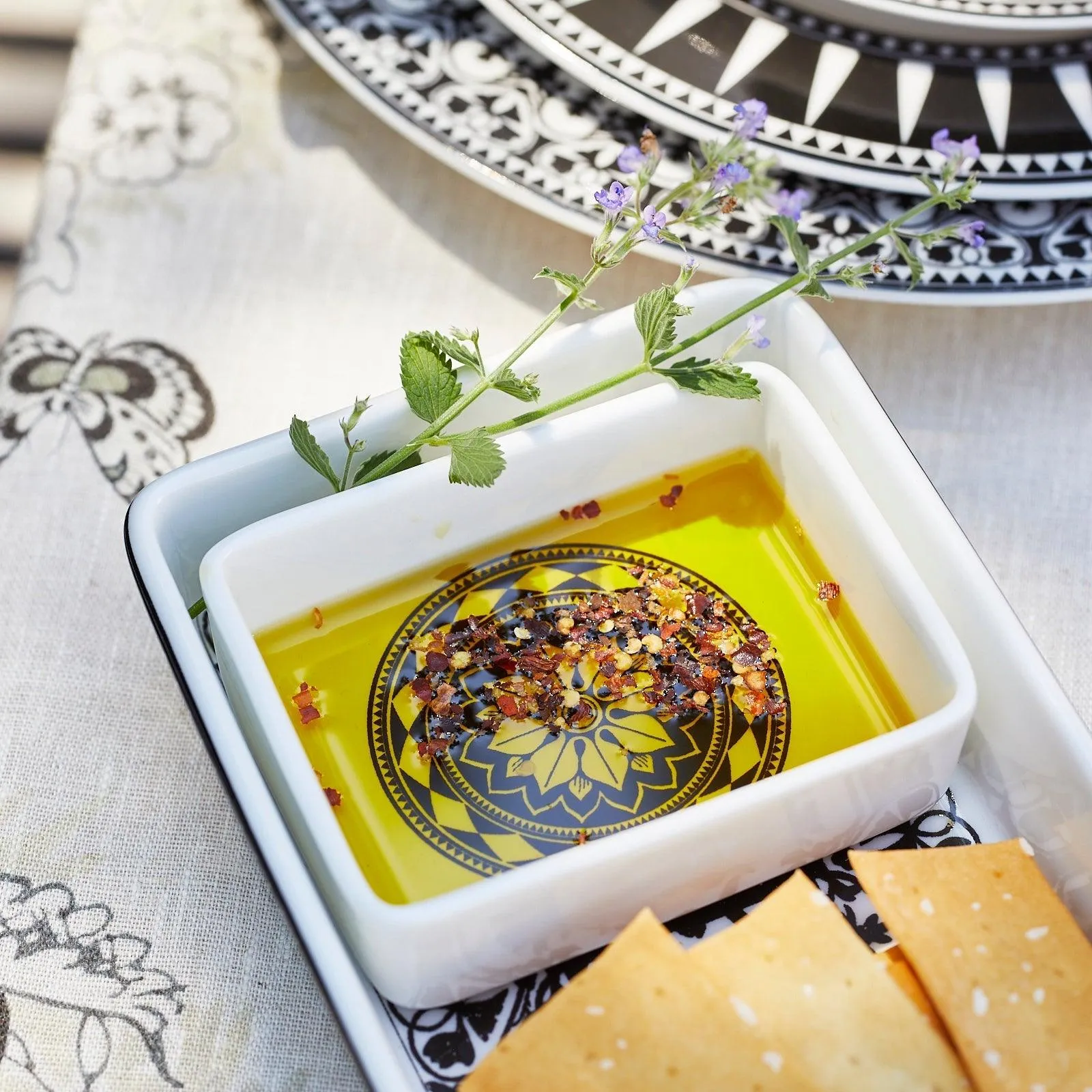 Casablanca Nested Appetizer Tray Set