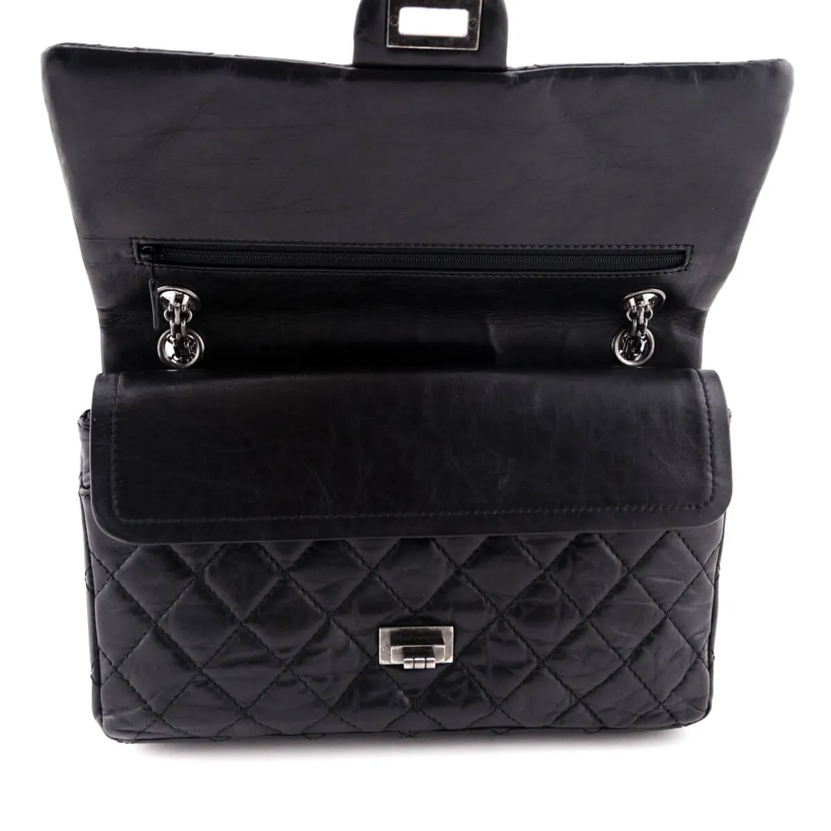 Chanel Black Quilted Aged Calfskin 2.55 Reissue 226 Flap Bag