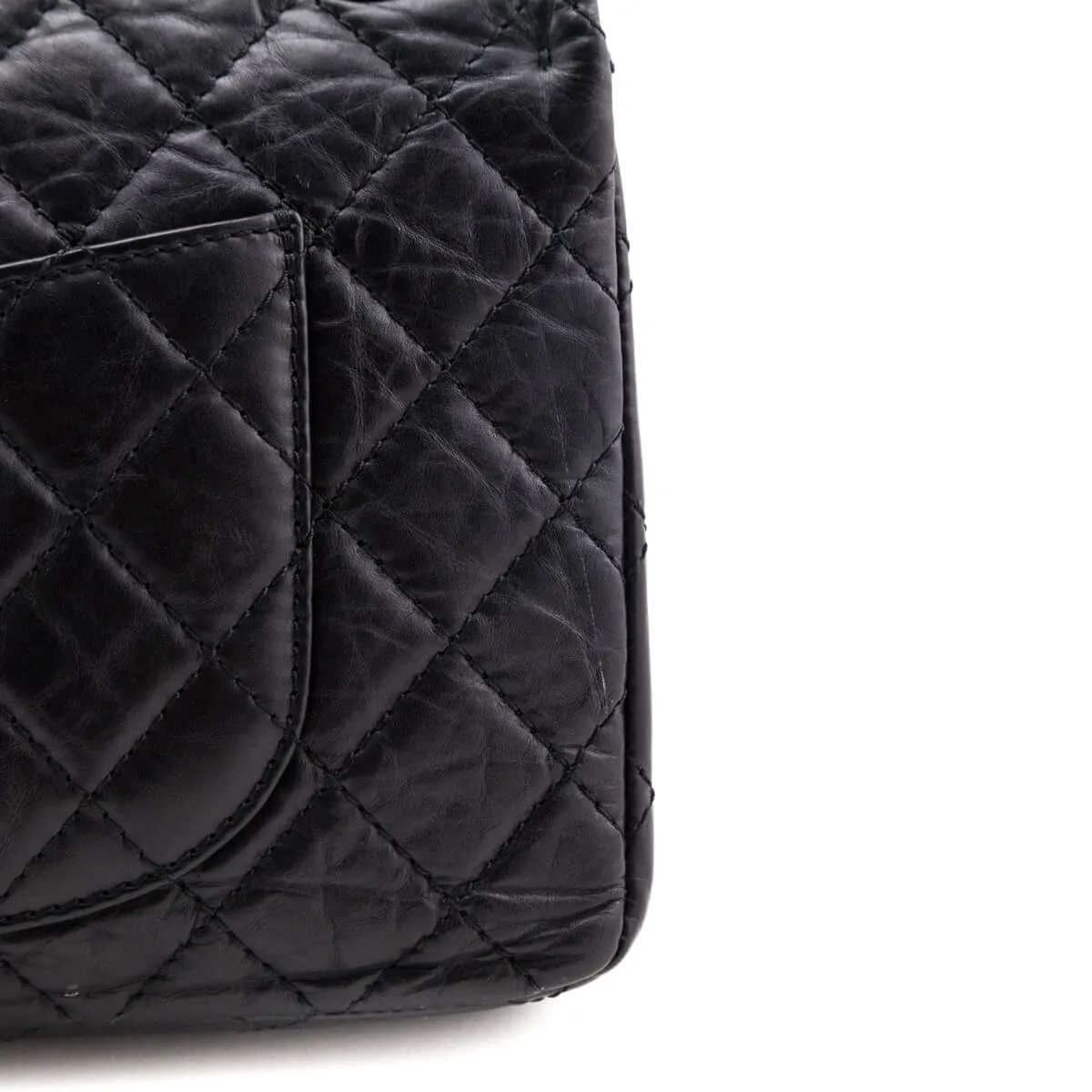 Chanel Black Quilted Aged Calfskin 2.55 Reissue 226 Flap Bag