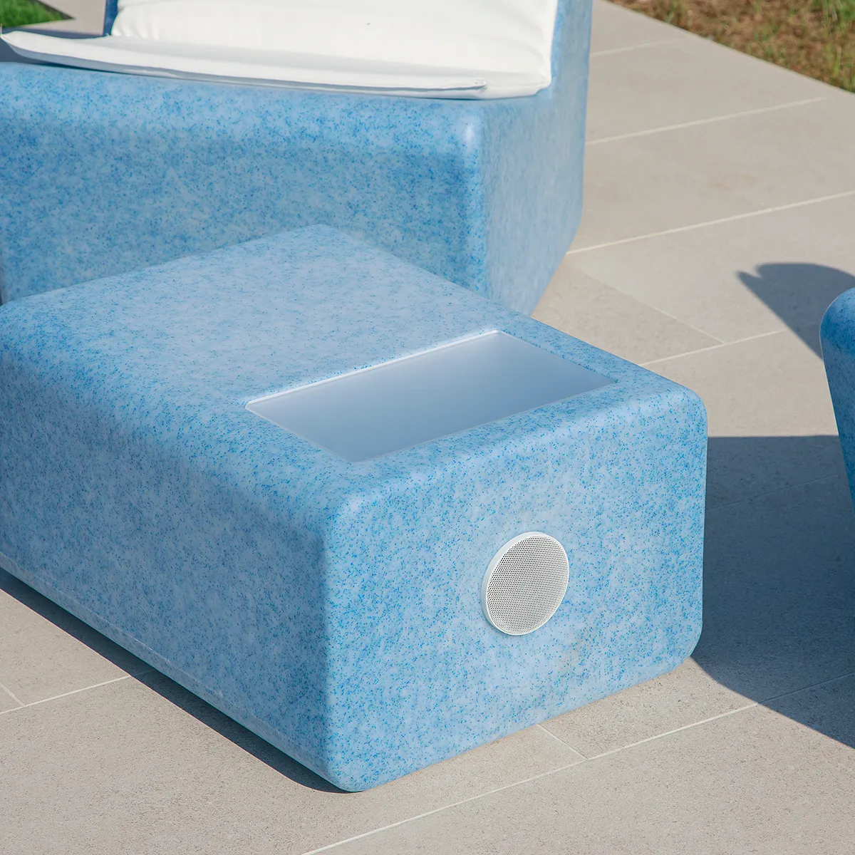 CIRCOOLAR Coffe table Tarida Tab Recycled Material
