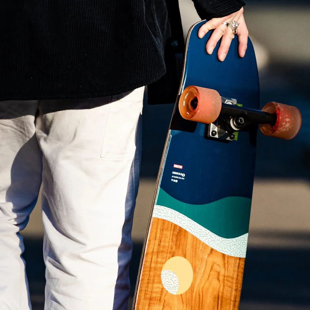 Globe Big Blazer Teak Oceans 32" Skateboard Complete