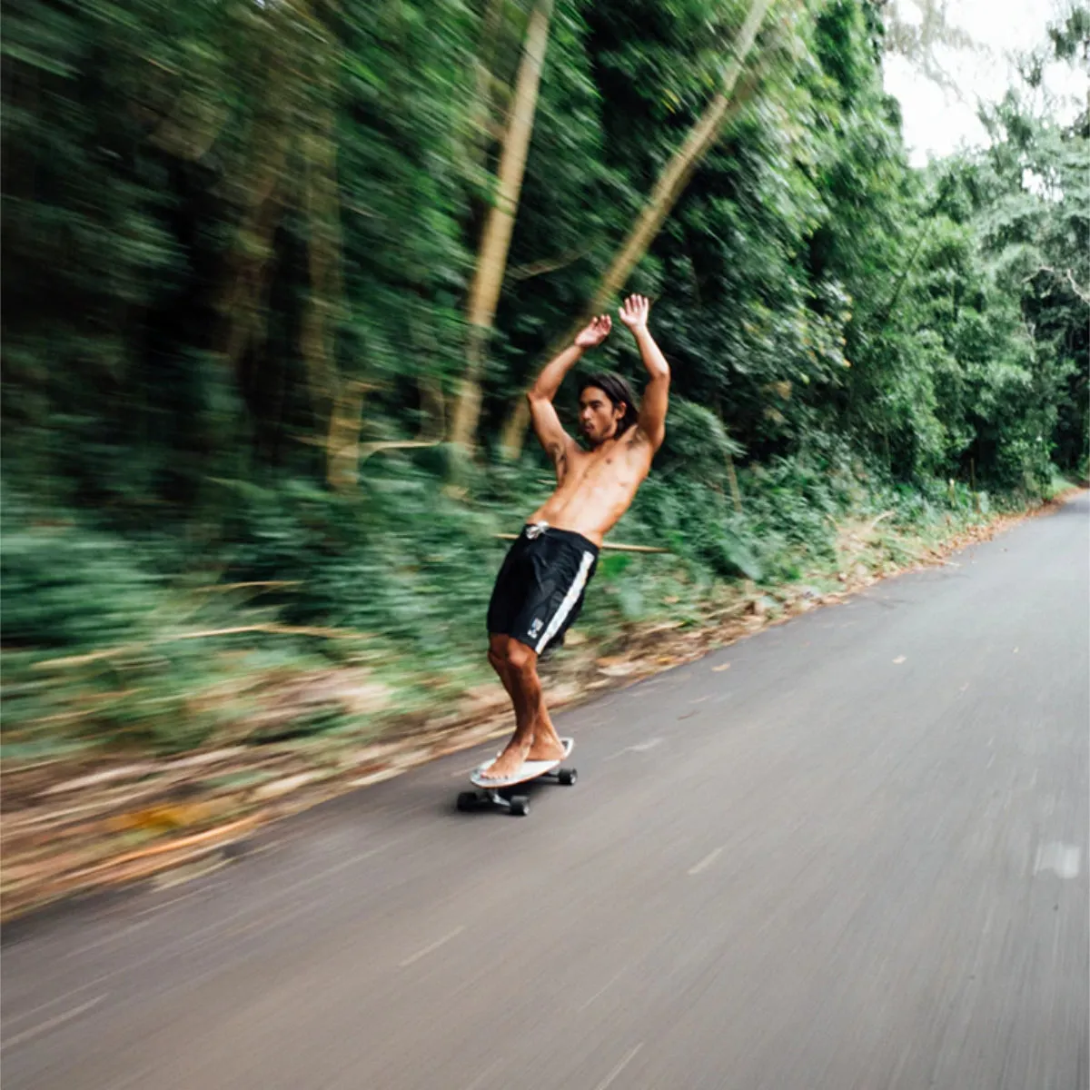 Globe Big Blazer Teak Oceans 32" Skateboard Complete