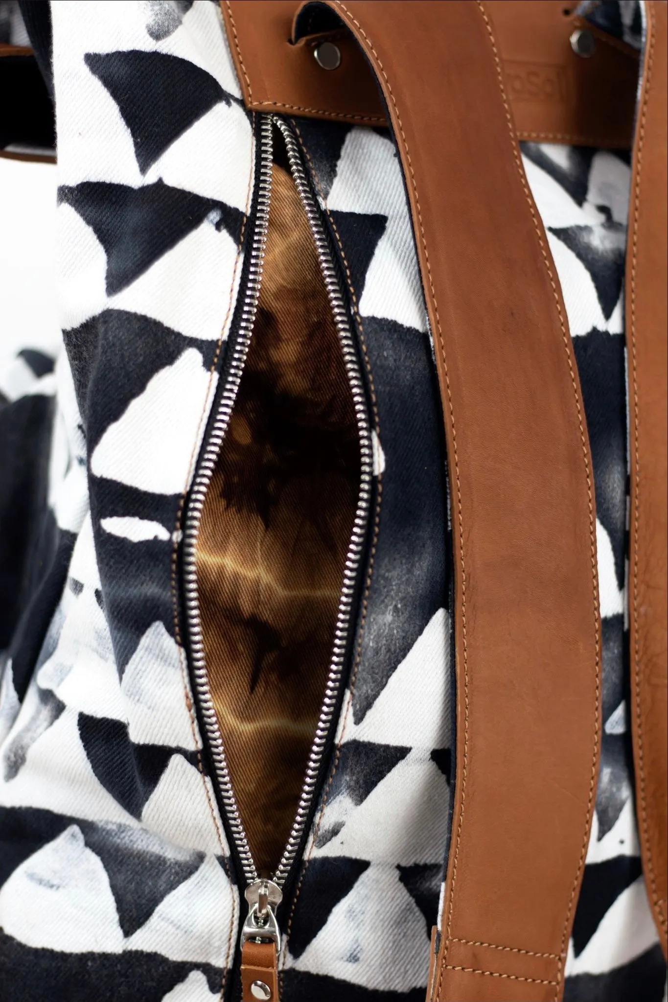 Intrepid Traveler - Artisan Backpack - Navigator