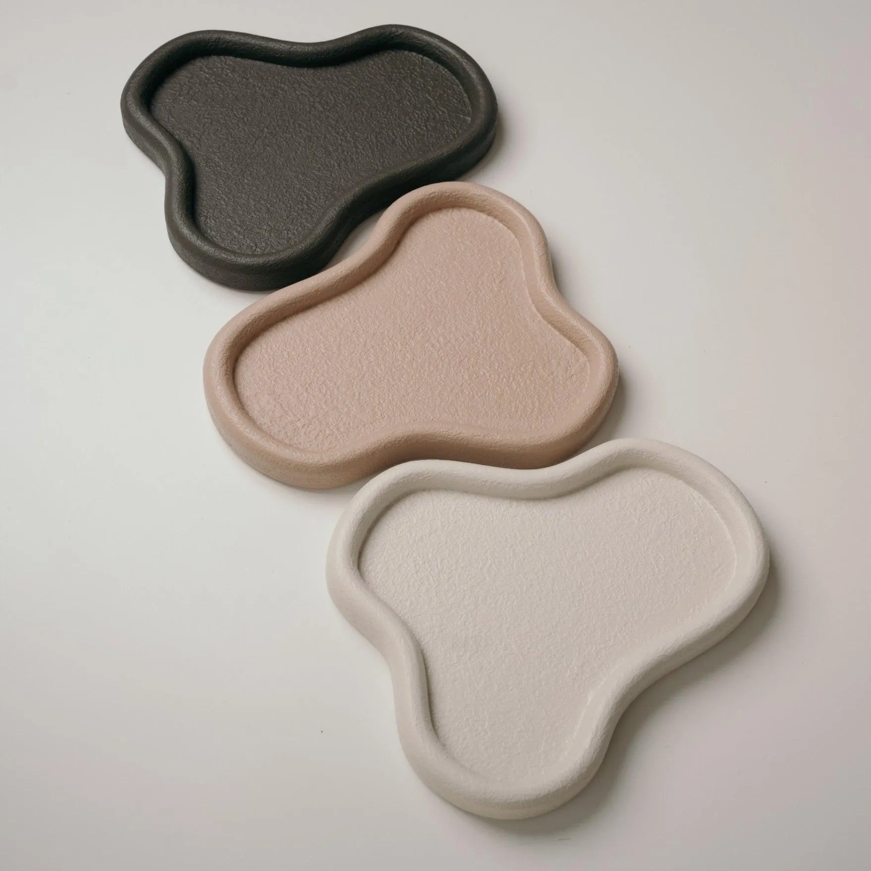 Lily Tray - White - Plaster Finish