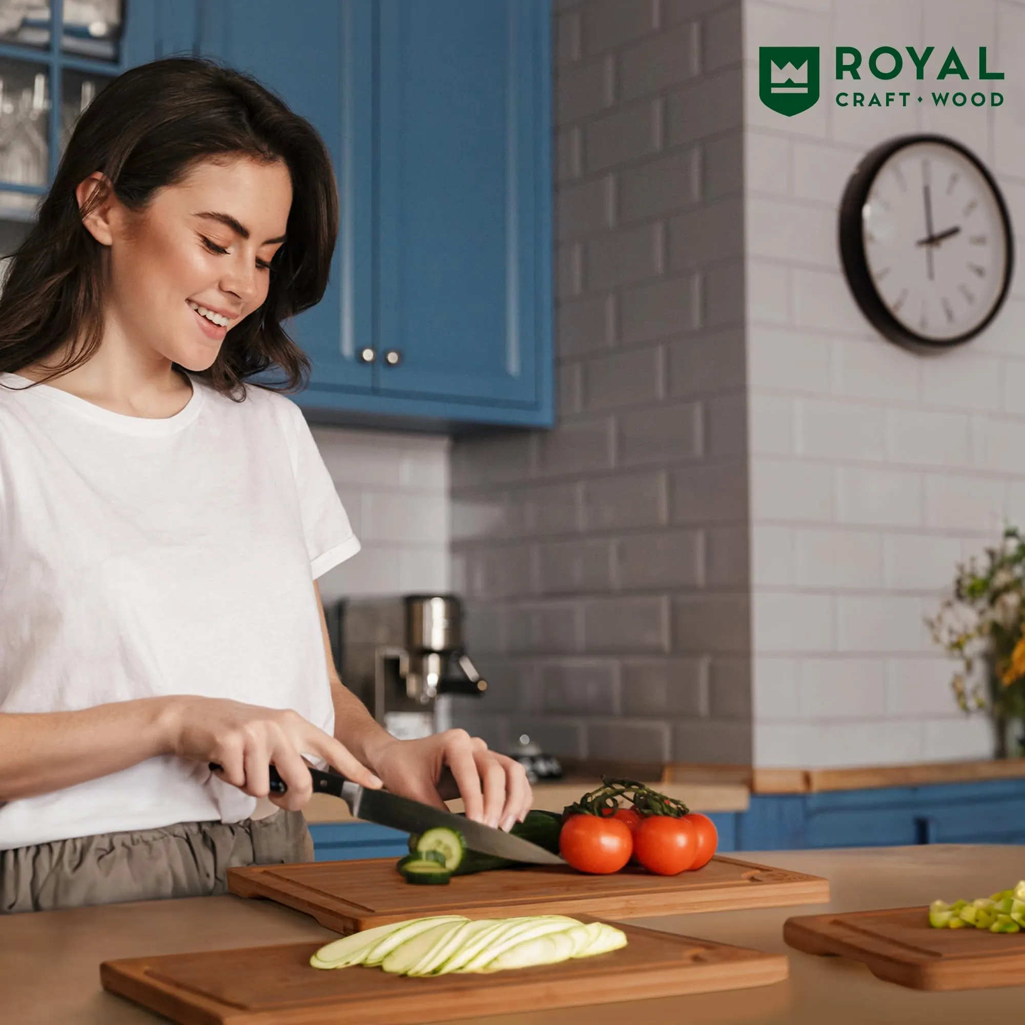 ROYAL CRAFT WOOD Wooden Cutting Boards for Kitchen Meal Prep & Serving - Bamboo Wood Serving Board Set with Deep Juice Groove Side Handles - Charcuterie & Chopping Butcher Block for Meat (3 Pcs)