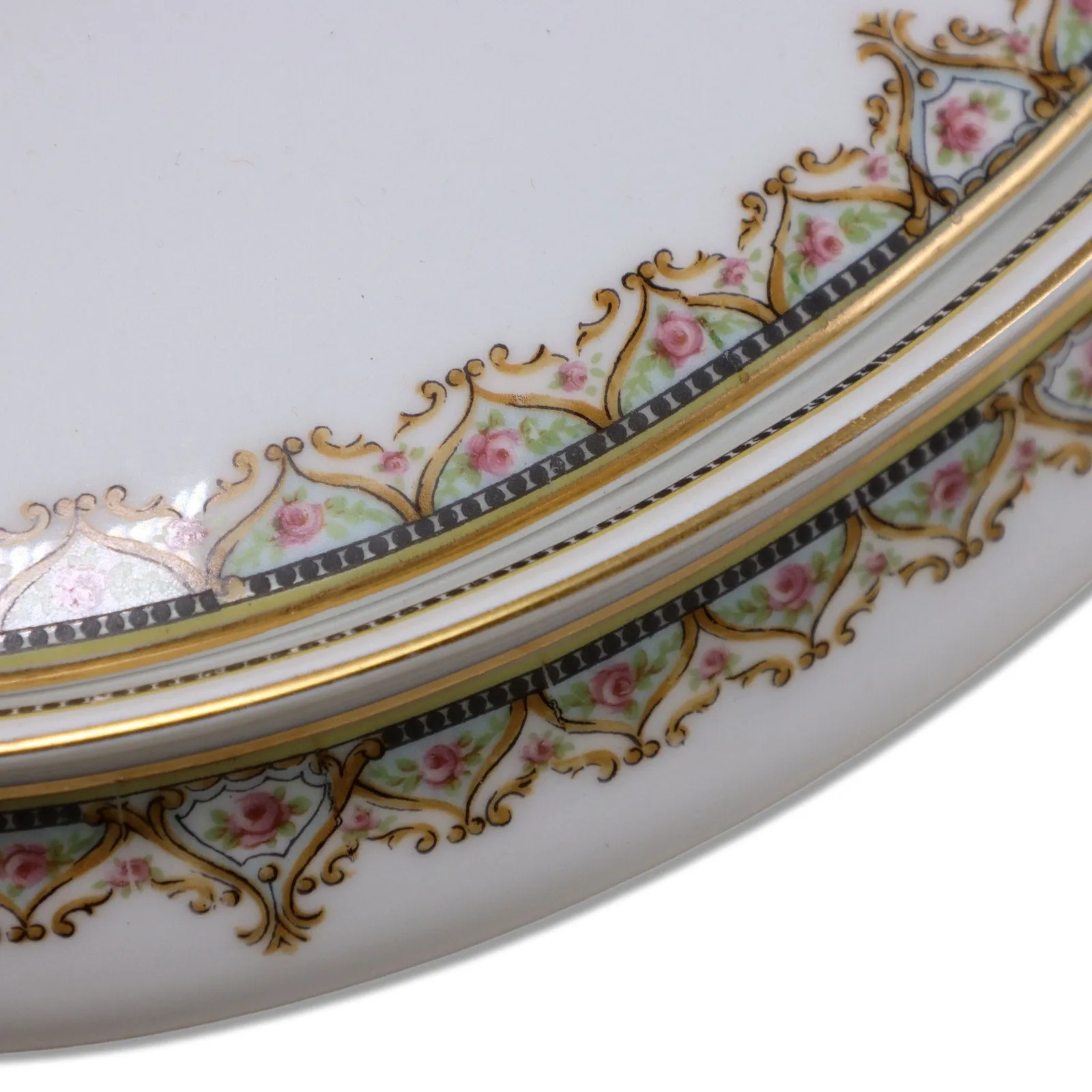 Theodore Haviland Schleiger 617B Covered Casserole Serving Dish Limoges